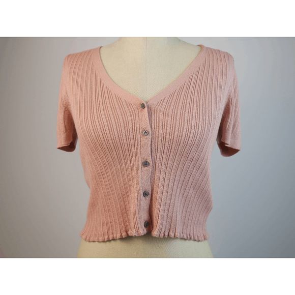 American Eagle Outfitters Tops - AMERICAN EAGLE | NWT American Eagle Ribbed V-neck Crop Top Size MEDIUM